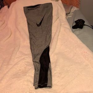 Nike pro leggings worn once with mesh on the side and back.size s